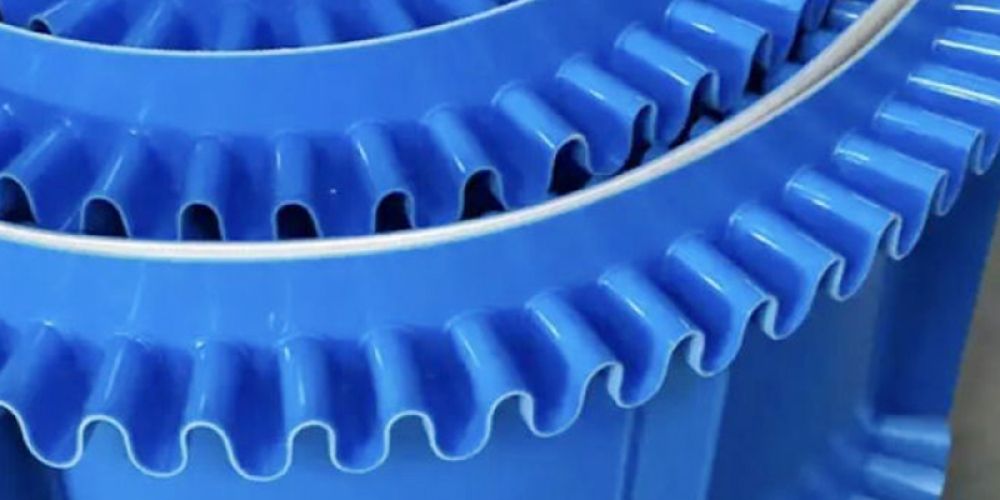 The characteristics and functions of skirted baffle conveyor belts