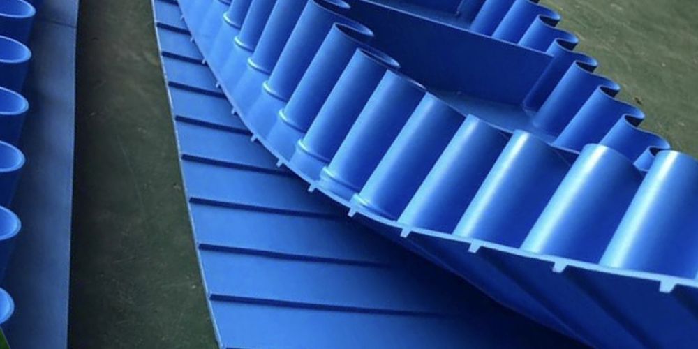 What are the advantages of polyurethane (PU) conveyor belts?