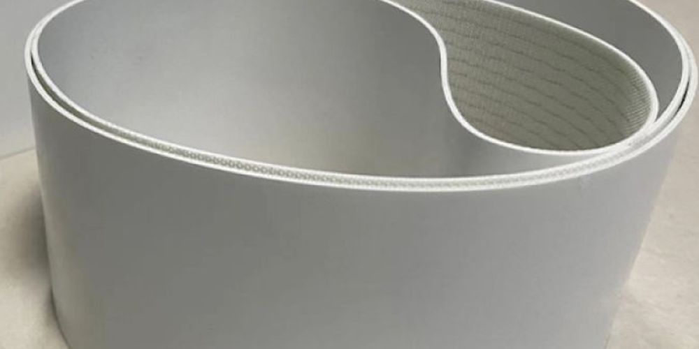 How to prevent conveyor belts from overheating in high-temperature environments